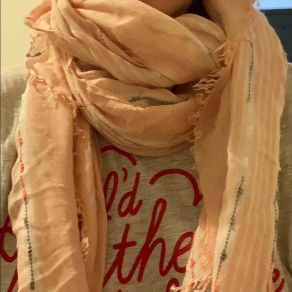 Pink Embroidered Light-Weight Scarf 🧣 - Picture 5 of 5